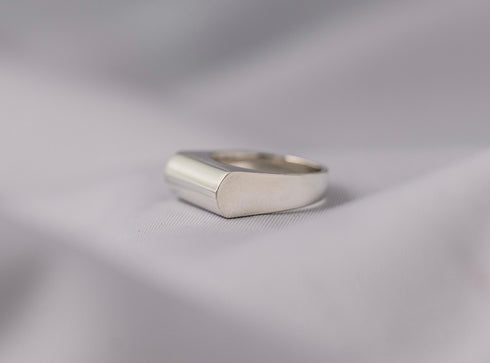 Seal stand round ring -印台甲丸一文字リング FR003