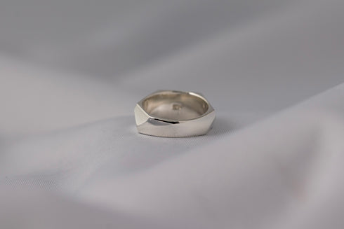 voluminous cut ring -ボリュームネスカットリング FR008